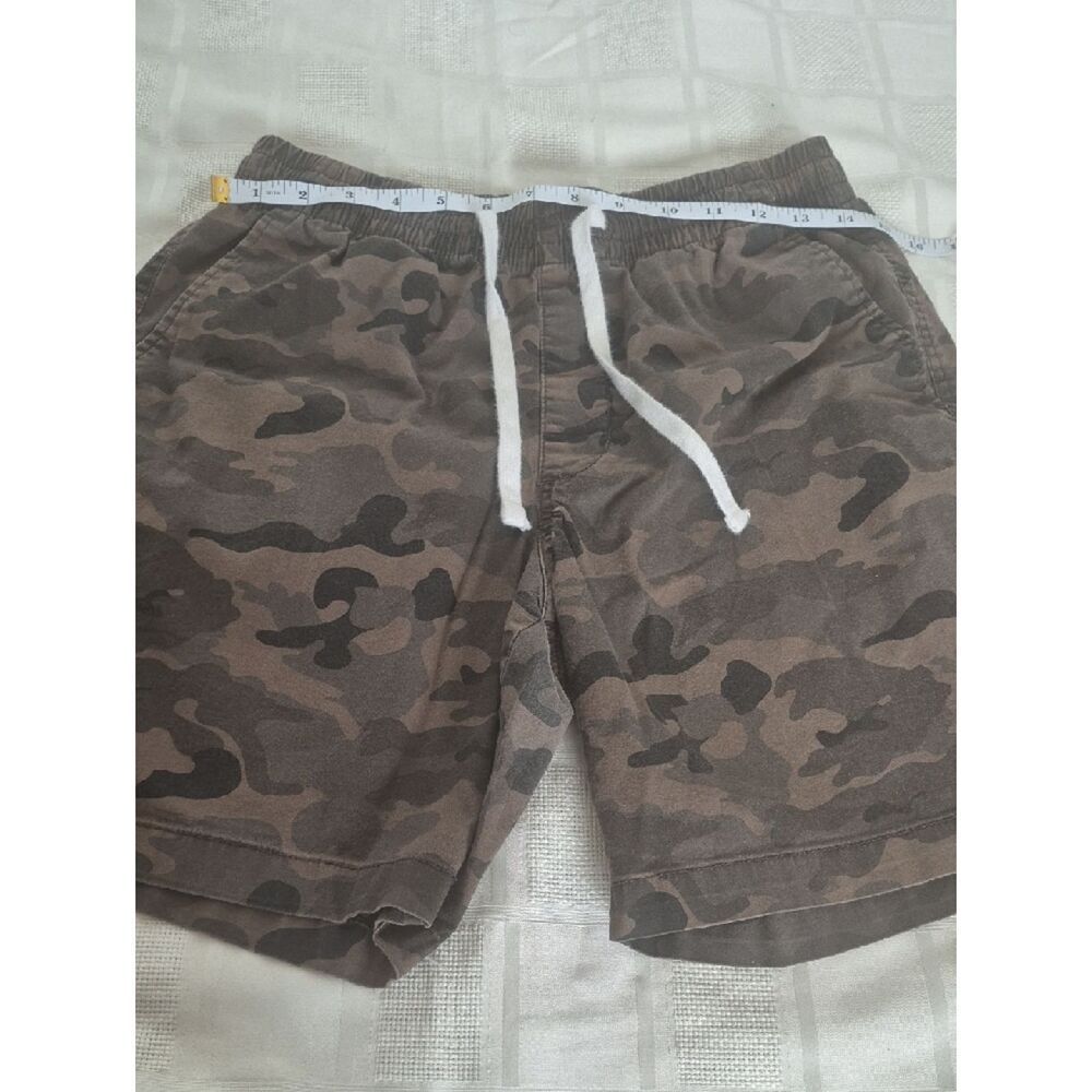 Old Navy Bundle Of 2 Olive and Brown Camo Drawstring Athletic Shorts - Picture 9 of 16